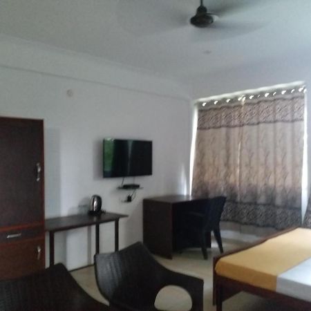 Krishna Hansraj Hotel Una  المظهر الخارجي الصورة