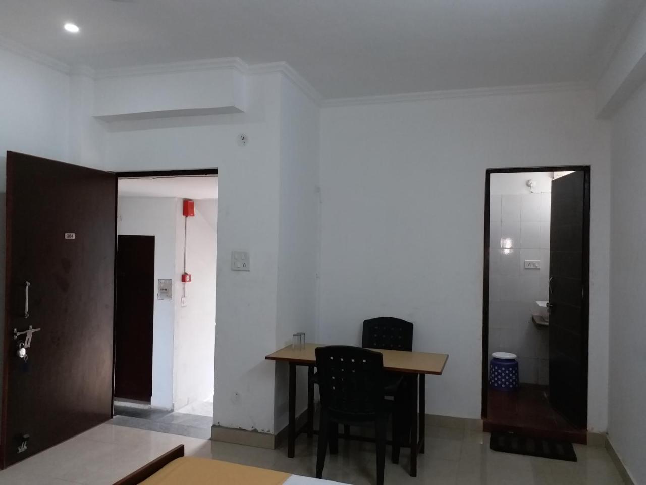 Krishna Hansraj Hotel Una  المظهر الخارجي الصورة